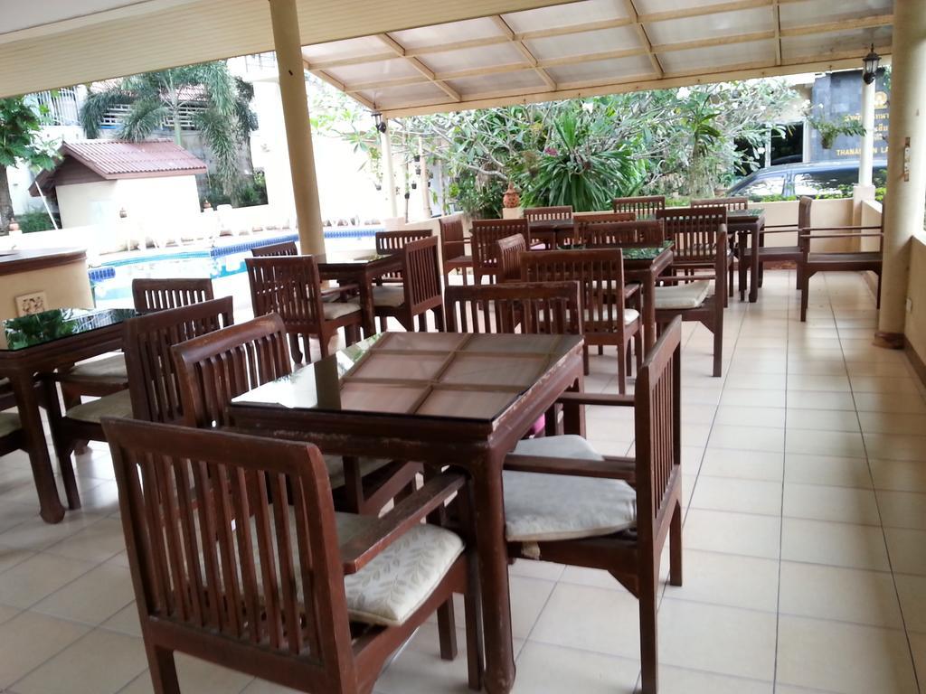 Appartamento C.A.P Mansion Phuket Esterno foto
