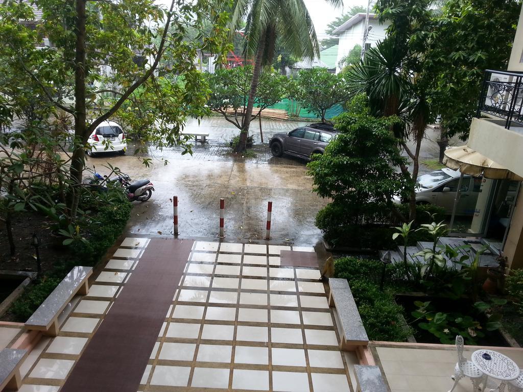 Appartamento C.A.P Mansion Phuket Esterno foto