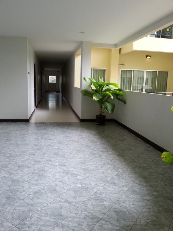 Appartamento C.A.P Mansion Phuket Esterno foto