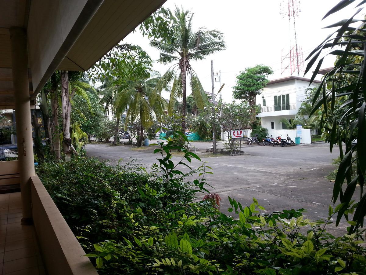 Appartamento C.A.P Mansion Phuket Esterno foto